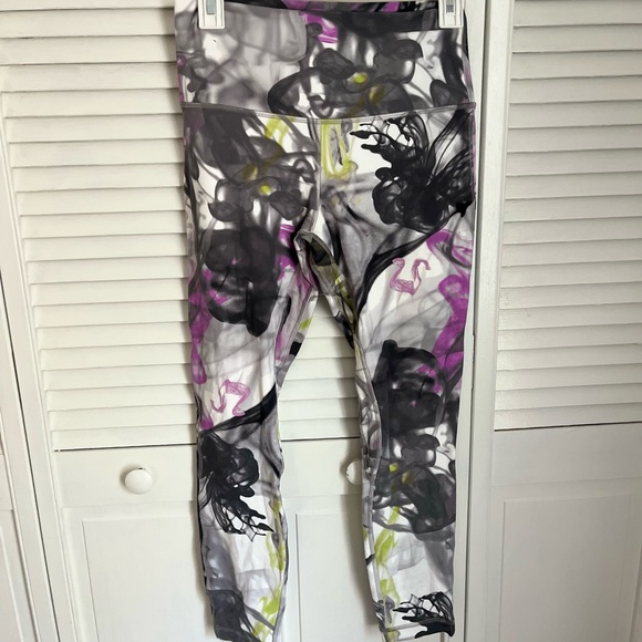 Lululemon Align Leggings Watercolor print - Picture 2 of 3